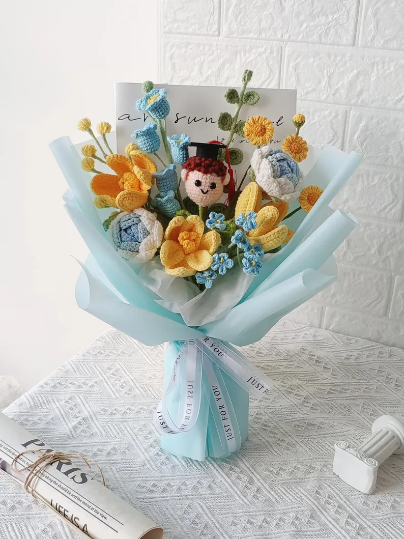 Picking Flowers from Clouds: Pure Blue Hidden in Yarn