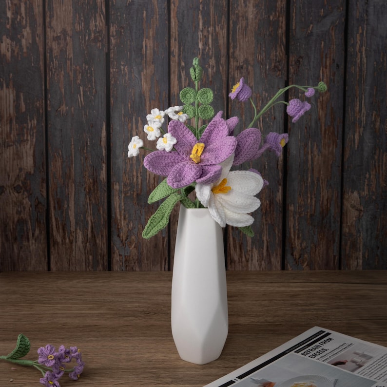 Forest-style handmade crochet flowers