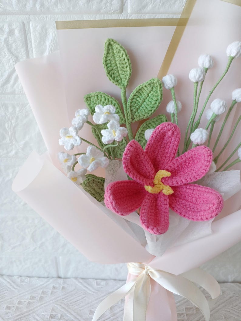 Small Fortunes: Everyday Pink Crochet Decor