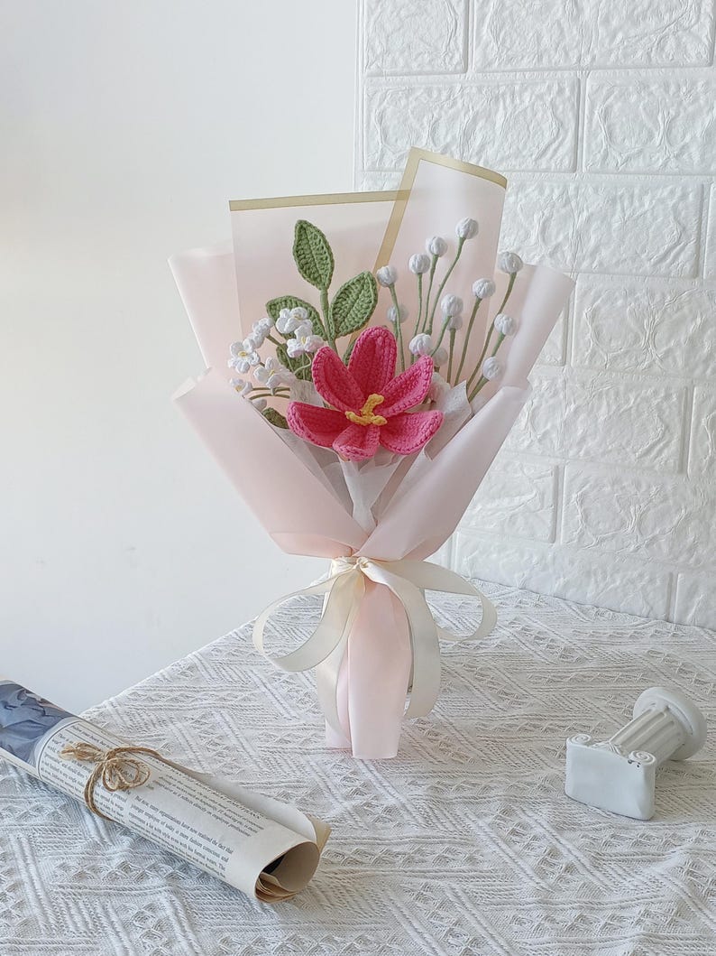 Pink Symphony: Vibrant Hand-Knitted Bouquet | Everlasting Floral Elegance