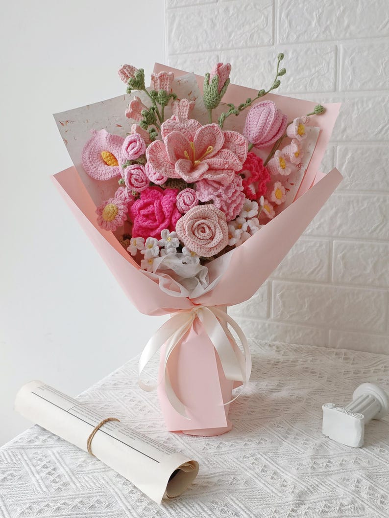 Pink Symphony: Vibrant Hand-Knitted Bouquet | Everlasting Floral Elegance