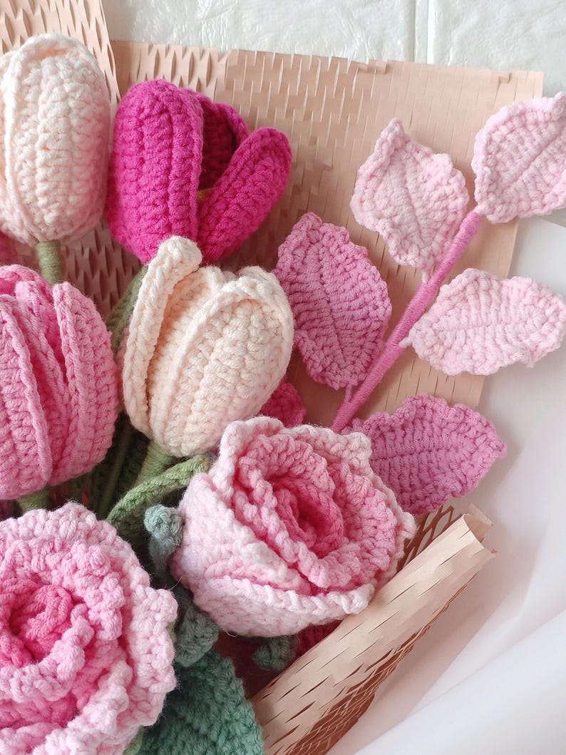 Pink Symphony: Vibrant Hand-Knitted Bouquet | Everlasting Floral Elegance