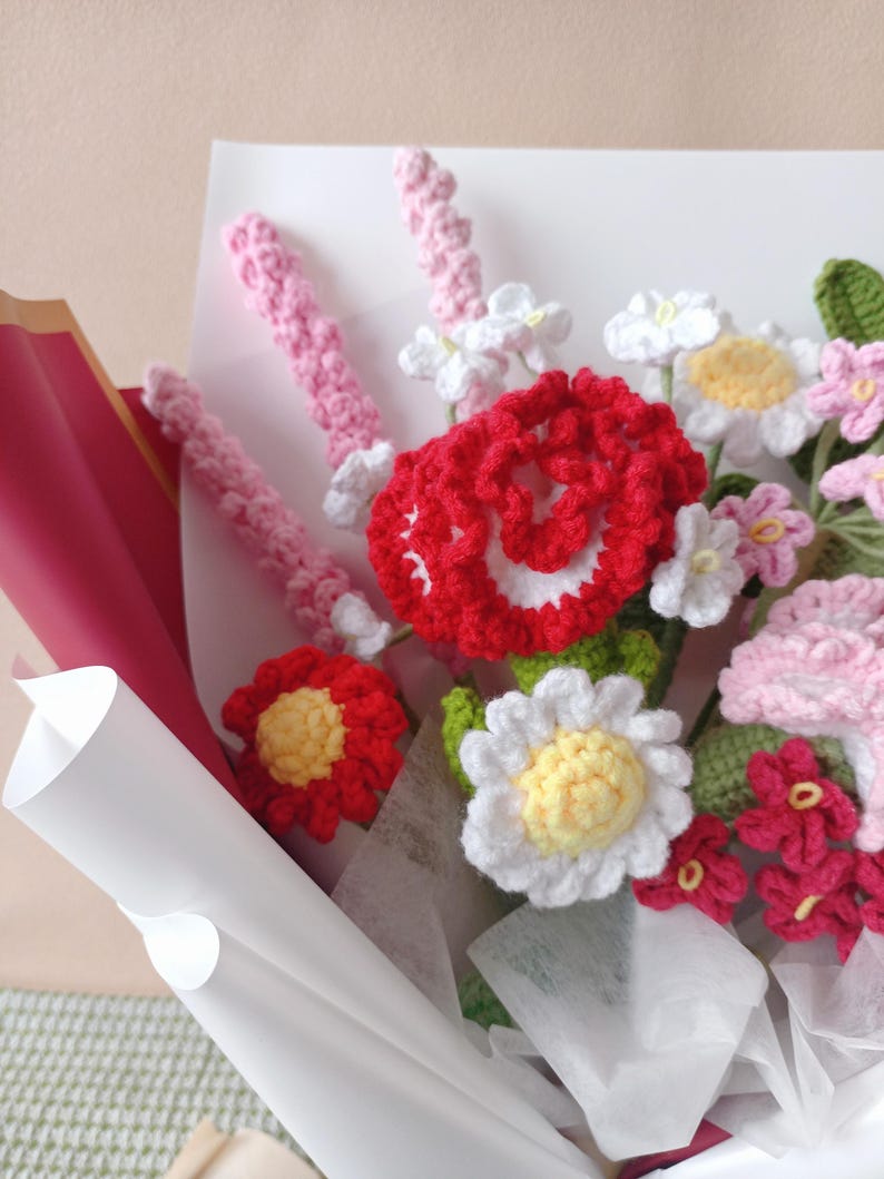 Lasting Warmth: Vintage Red Yarn Flowers